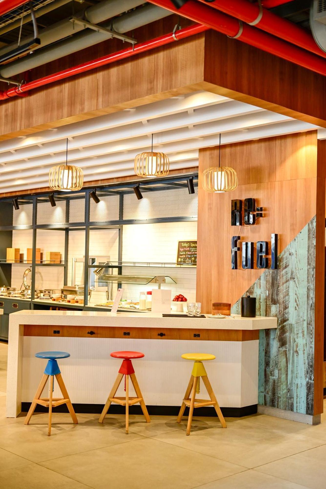 Aloft Playa Del Carmen Hotel Exterior foto The kitchen at the restaurant